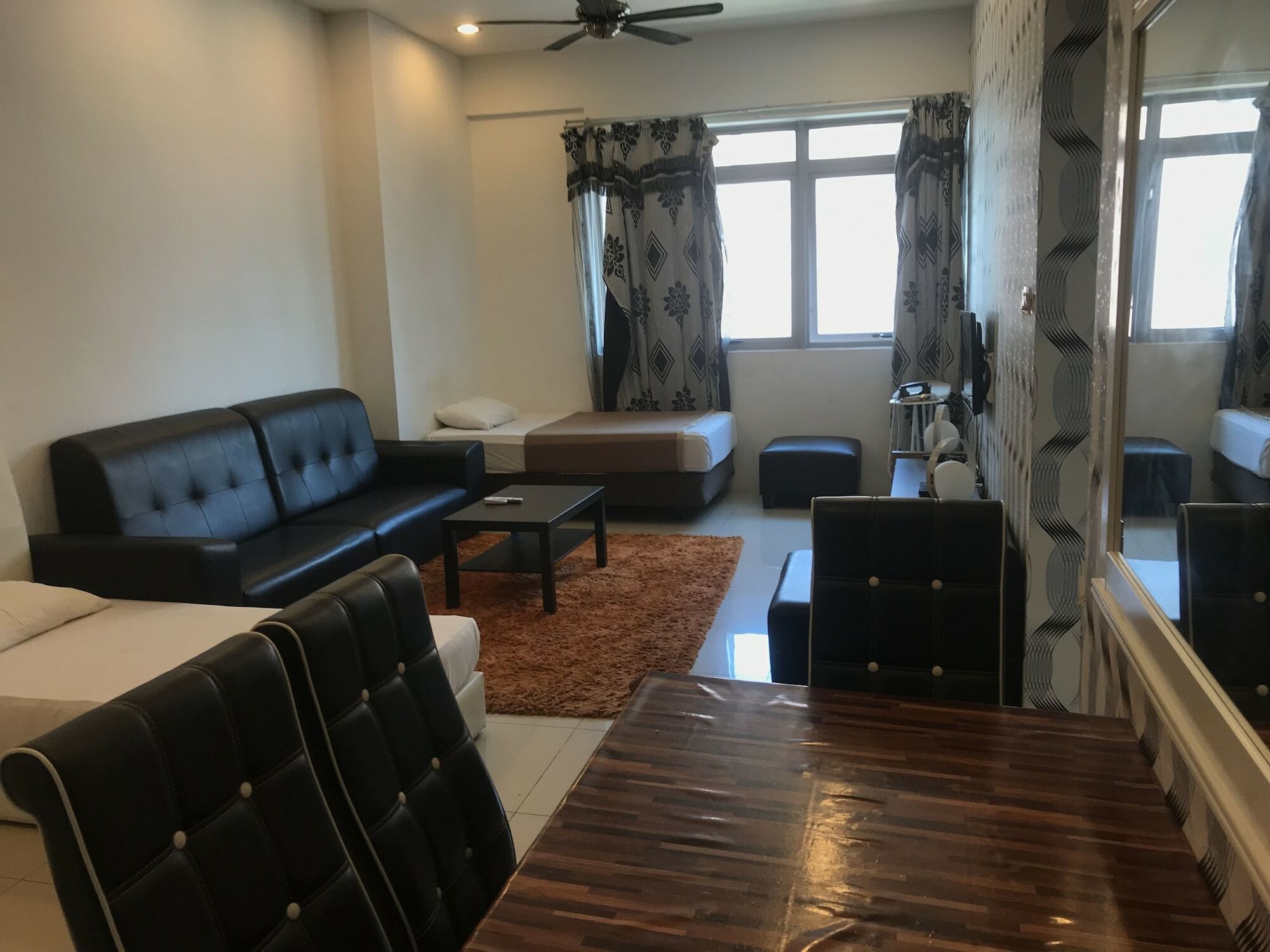 קואלה לומפור Taragon Residences מראה חיצוני תמונה